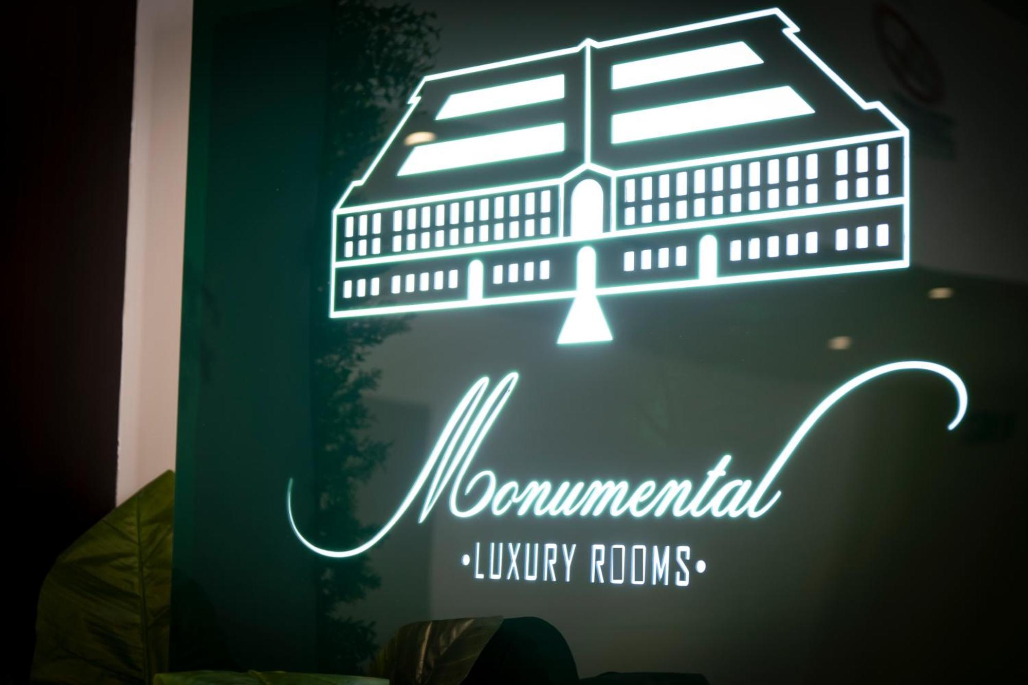 Monumental Luxury Rooms Caserta Exterior photo